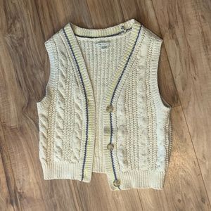 Extra Small American Eagle Knit Vest